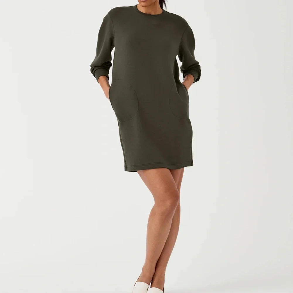 SPANX Airessentials Crew Neck Dress